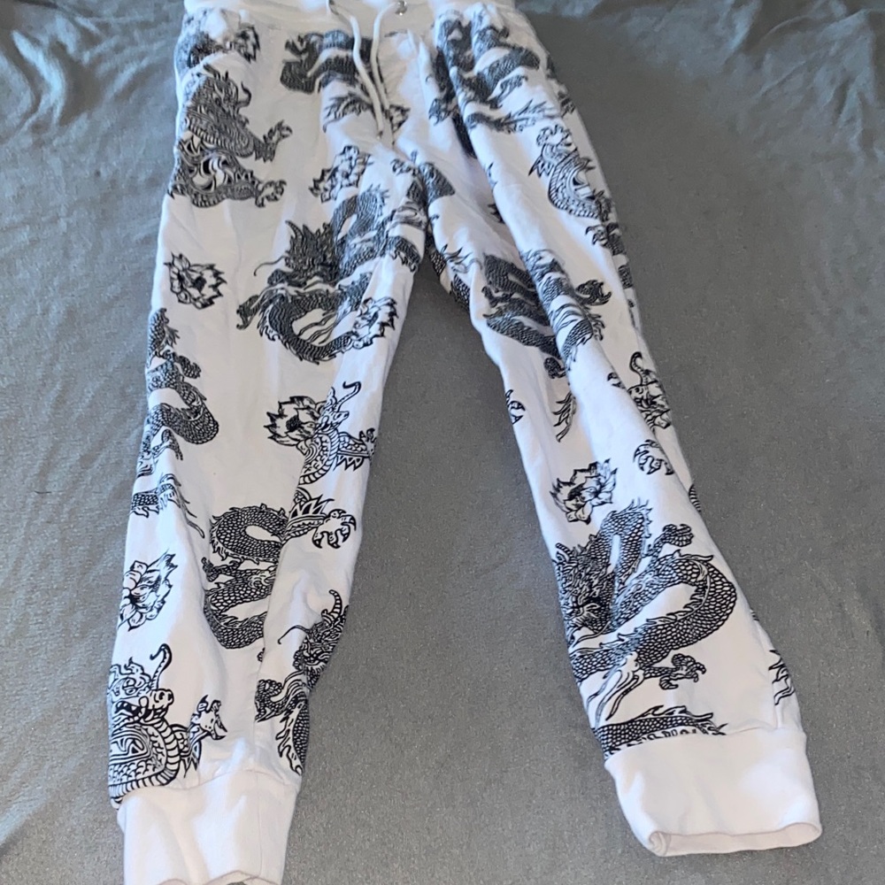 On Fire Kids Dragon Print Sweatpants - White and Black